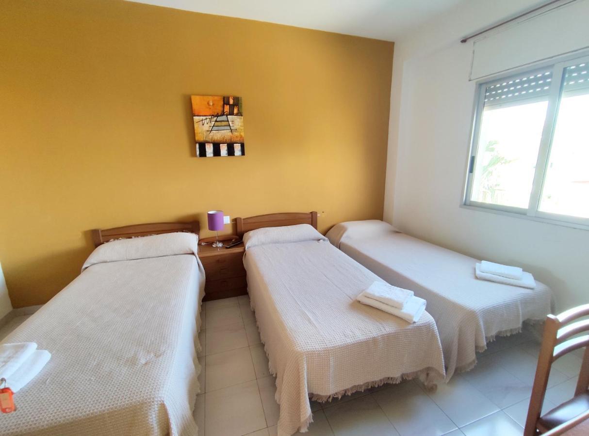 Hostal Neus Alcalá de Chivert Esterno foto